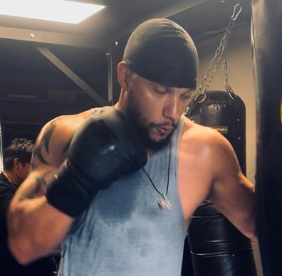 Alex Ajabor Pro Boxer