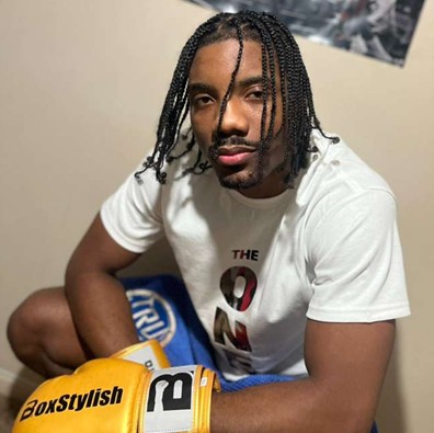 Kewon Burns Pro Boxer Eruption boxing