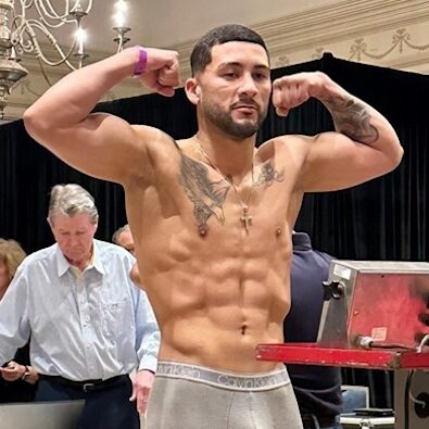 Roberto Cruz Pro Boxer Eruption boxing